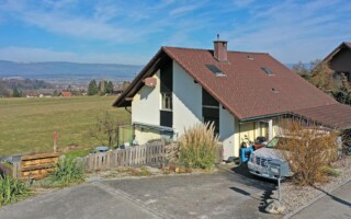 Einfamilienhaus Radelfingen Bild eines Einfamilienhauses in Radelfingen.