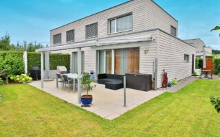 Einfamilienhaus Urtenen-Schönbühl Bild eines Einfamilienhauses in Urtenen-Schönbühl.