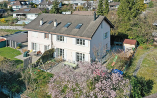 Drohnenansicht Doppeleinfamilienhaus in Magden Drohnenansicht Doppeleinfamilienhaus in Magden